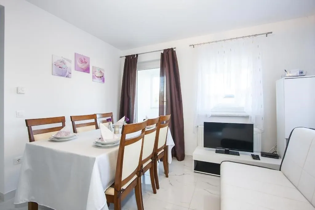 Maison d'hôtes Apartments Jelena Rosini