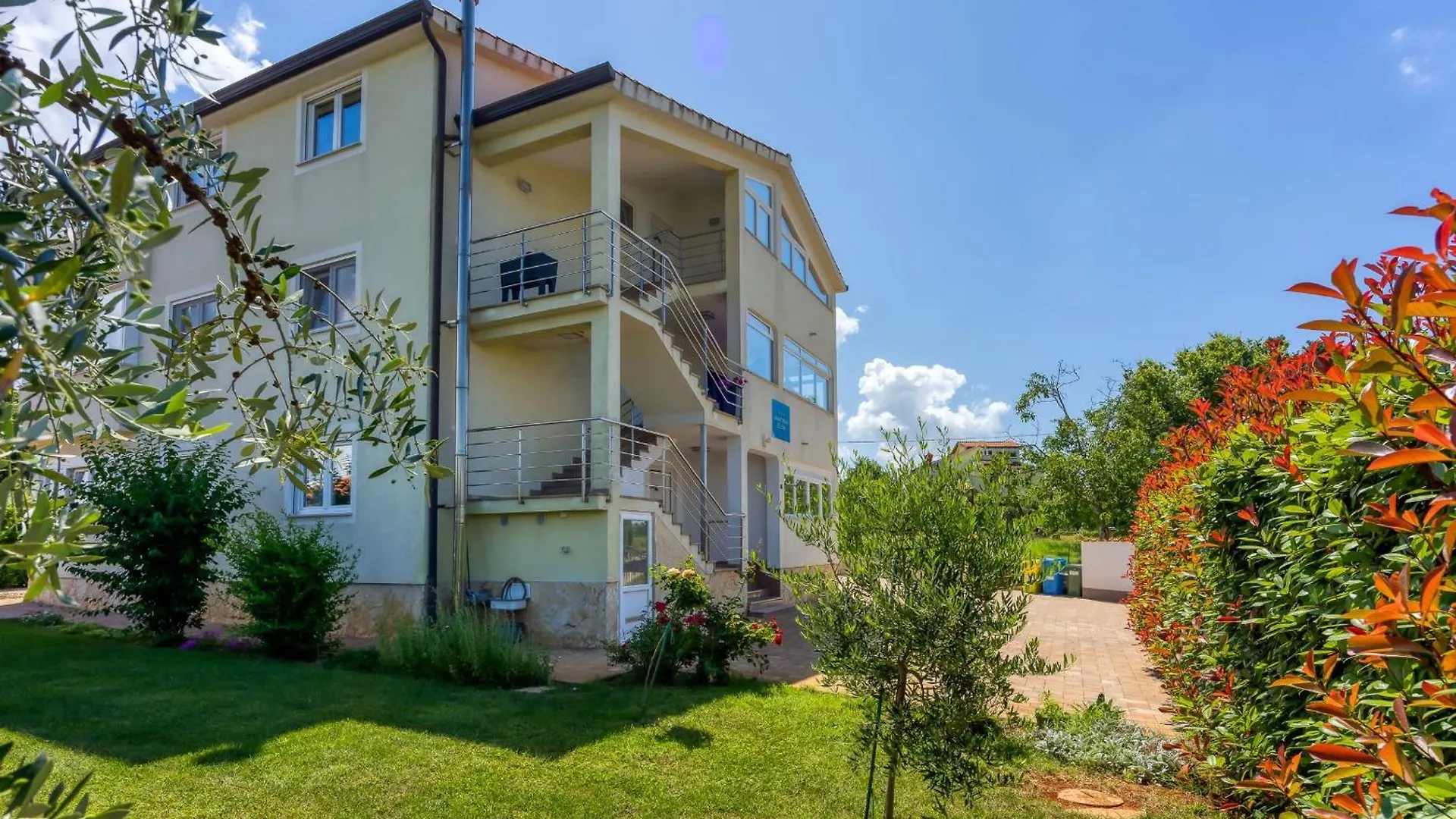 Apartments Jelena Rosini